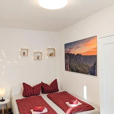 W2 - Urlaubsmagie - Im Herzen Des Elbsandsteingebirges * סבניץ